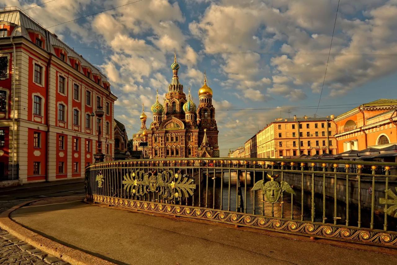 Griboedov House Bed & Breakfast Saint Petersburg Ngoại thất bức ảnh